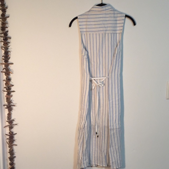 Everly linen vertical striped dress collared midi - Picture 3 of 4